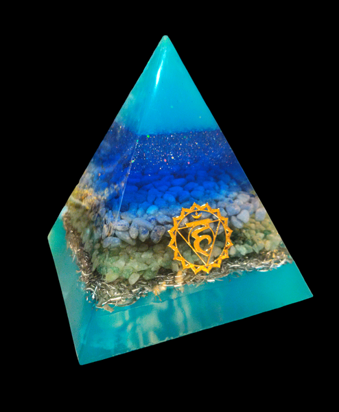 Orgonite Chakra Pyramid 10 cm x 10 cm