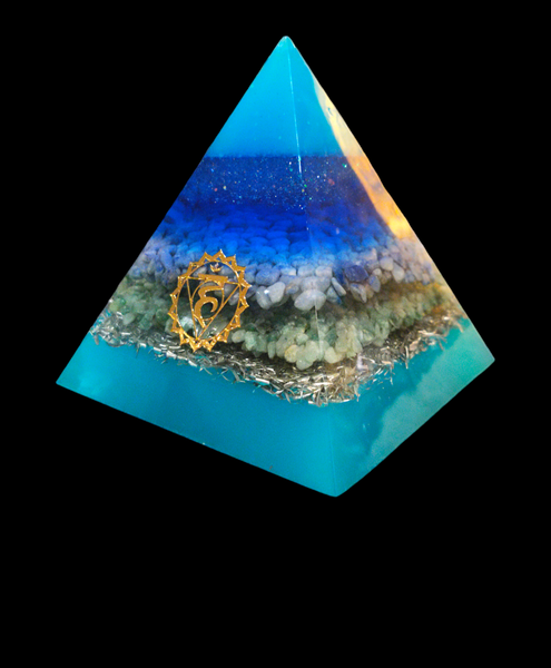 Orgonite Chakra Pyramid 10 cm x 10 cm